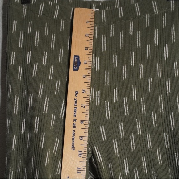 Aerie Flare Leggings Green and White Stretch Comfy Pants Women’s Size XS - Picture 9 of 9